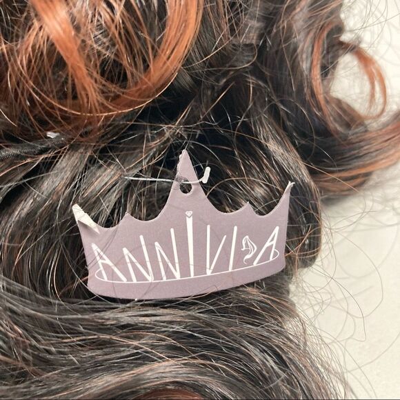 Synthetic Wig Women’s Curls New Without Tags Dark Brown with reddish ends - Picture 7 of 11